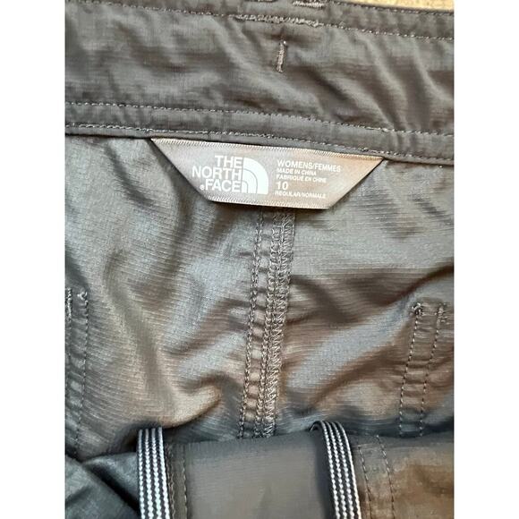 The North Face charcoal outdoor Hiking capri shorts, women's size 10 - Picture 3 of 5